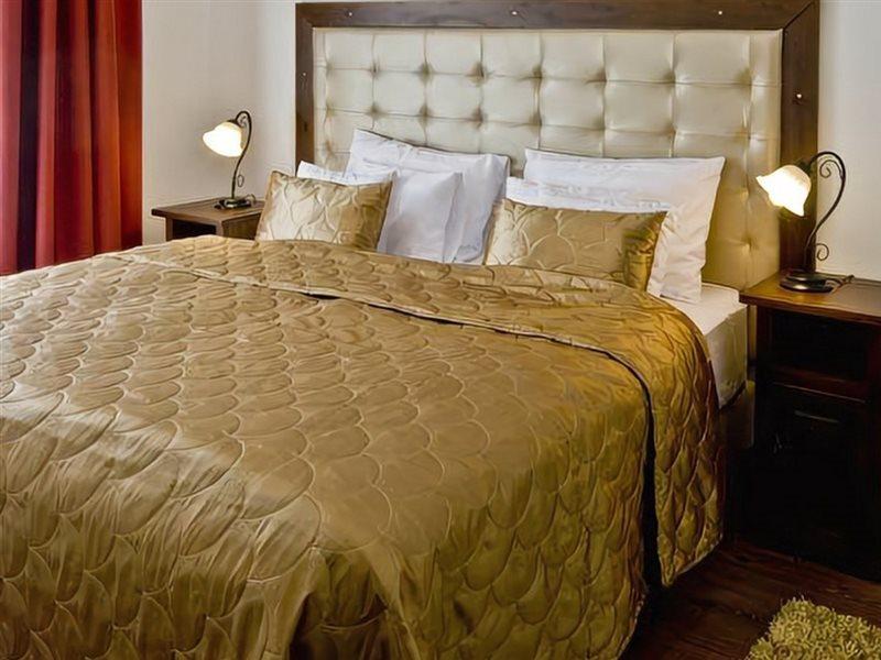 Corvin Lux Aparthotel Будапеща Екстериор снимка